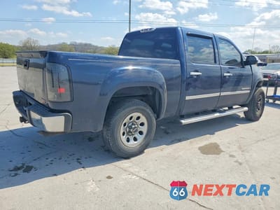 Trzecie zdjęcie samochodu z tyłu: 2007 GMC NEW SIERRA C1500 VIN:2GTEC13C371574860 - miniatura