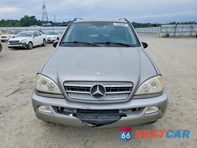 Piąte zdjęcie samochodu w środku: 2005 MERCEDES-BENZ ML 500 VIN:4JGAB75E05A568371 - miniatura