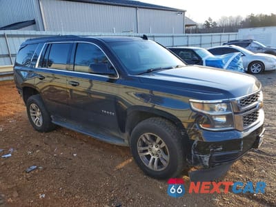 Czwarte zdjęcie samochodu z boku: 2017 CHEVROLET TAHOE K1500 LT VIN:1GNSKBKC7HR166505 - miniatura