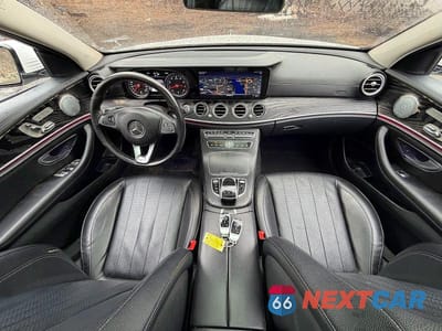 Zdjęcie 9 z 14 samochodu: 2018 MERCEDES-BENZ E 300 4MATIC VIN:WDDZF4KB1JA424428 - miniatura