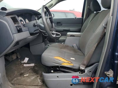 Zdjęcie 7 z 12 samochodu: 2006 DODGE DURANGO SXT VIN:1D4HD38K66F140433 - miniatura