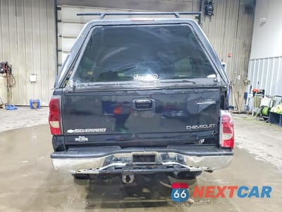 Zdjęcie 6 z 12 samochodu: 2004 CHEVROLET SILVERADO K2500 HEAVY DUTY VIN:1GCHK24U44E130698 - miniatura