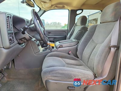 Zdjęcie 7 z 12 samochodu: 2006 CHEVROLET SILVERADO K2500 HEAVY DUTY VIN:1GCHK23256F104589 - miniatura