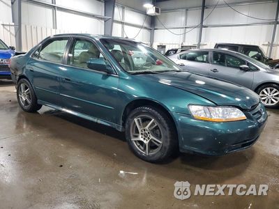 Czwarte zdjęcie samochodu z boku: 2002 HONDA ACCORD EX VIN:1HGCG16502A077855 - miniatura