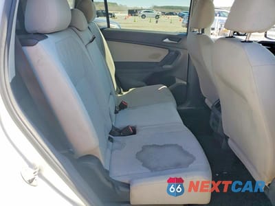 Zdjęcie 11 z 14 samochodu: 2019 VOLKSWAGEN TIGUAN S VIN:3VV1B7AX0KM129490 - miniatura