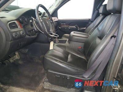 Zdjęcie 7 z 12 samochodu: 2012 GMC SIERRA K2500 SLT VIN:1GT221CG3CZ336338 - miniatura