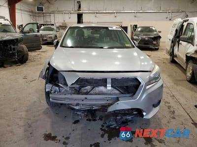 Piąte zdjęcie samochodu w środku: 2016 SUBARU LEGACY 2.5I LIMITED VIN:4S3BNAN68G3054233 - miniatura