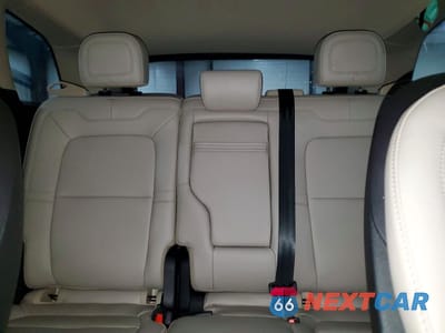 Zdjęcie 10 z 14 samochodu: 2025 LINCOLN CORSAIR PREMIERE VIN:5LMCJ1DA9SUL17623 - miniatura