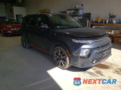 Czwarte zdjęcie samochodu z boku: 2020 KIA SOUL GT-LINE VIN:KNDJ63AUXL7000959 - miniatura