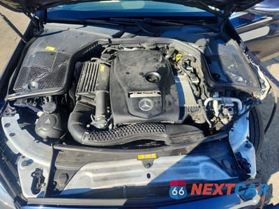 Zdjęcie 11 z 12 samochodu: 2016 MERCEDES-BENZ C300 VIN:55SWF4KB0GU161795 - miniatura