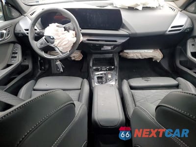 Zdjęcie 8 z 11 samochodu: 2026 BMW 228XI VIN:WBA23GG09T7U32576 - miniatura