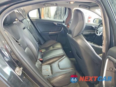 Zdjęcie 10 z 11 samochodu: 2014 VOLVO S60 T5 VIN:YV1612FS7E1292964 - miniatura