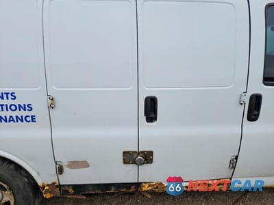 Zdjęcie 11 z 14 samochodu: 2007 CHEVROLET EXPRESS 1500 UTILITY / SERVICE VAN VIN:1GCFG15X371143935 - miniatura