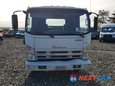 Piąte zdjęcie samochodu w środku: 2015 ISUZU NPR HD VIN:54DC4W1B4FS802340 - miniatura