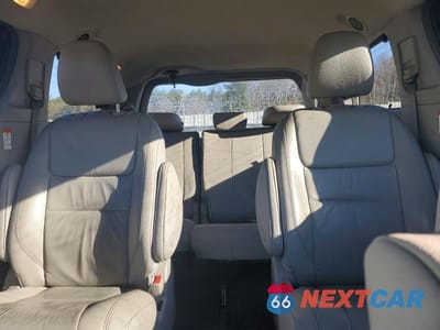 Zdjęcie 10 z 12 samochodu: 2019 TOYOTA SIENNA XLE PREMIUM 7-PASSENGER VIN:5TDDZ3DC9KS215356 - miniatura