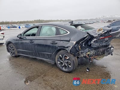 Drugie zdjęcie samochodu z przodu: 2024 HYUNDAI SONATA SEL VIN:KMHL64JA6RA398960 - miniatura