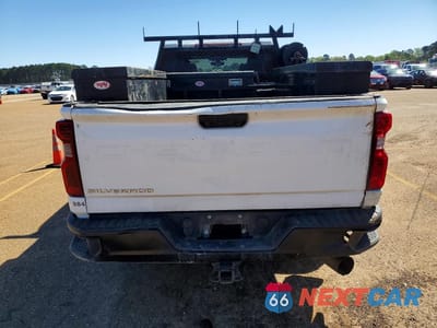 Zdjęcie 6 z 11 samochodu: 2021 CHEVROLET SILVERADO K2500 HEAVY DUTY VIN:1GC1YLEY7MF164376 - miniatura