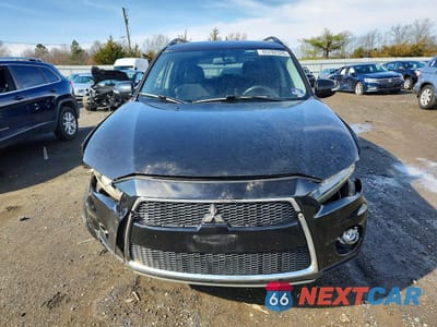Piąte zdjęcie samochodu w środku: 2010 MITSUBISHI OUTLANDER SE VIN:JA4AT3AW6AZ000818 - miniatura
