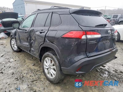 Drugie zdjęcie samochodu z przodu: 2023 TOYOTA COROLLA CROSS LE VIN:7MUBAABG5PV059905 - miniatura
