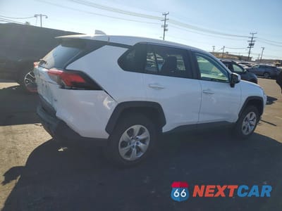 Trzecie zdjęcie samochodu z tyłu: 2022 TOYOTA RAV4 LE VIN:2T3K1RFV2NC188439 - miniatura