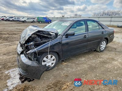 2006 TOYOTA CAMRY LE 4T1BE32K06U729512 - główne zdjęcie licytacji z USA - miniatura