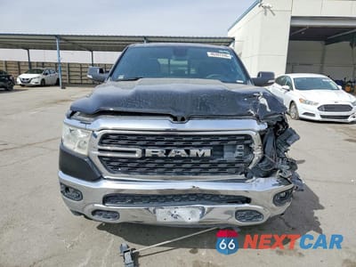 Piąte zdjęcie samochodu w środku: 2022 RAM 1500 BIG HORN VIN:1C6RREFT4NN157608 - miniatura