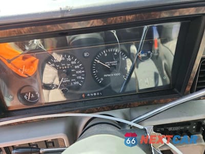 Zdjęcie 9 z 11 samochodu: 1990 DODGE GRAND CARAVAN LE VIN:1B4FK54RXLX297572 - miniatura