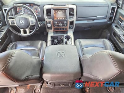 Zdjęcie 8 z 11 samochodu: 2014 RAM 1500 LARAMIE VIN:1C6RR7NT2ES440202 - miniatura