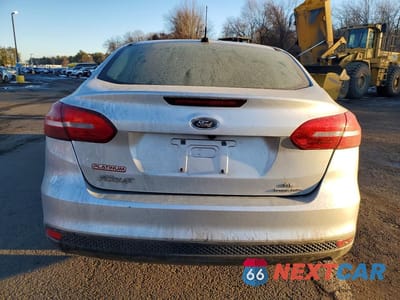 Zdjęcie 6 z 11 samochodu: 2016 FORD FOCUS SE VIN:1FADP3F26GL216649 - miniatura