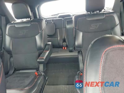 Zdjęcie 10 z 14 samochodu: 2025 FORD EXPLORER ST VIN:1FMWK8GCXSGB87661 - miniatura