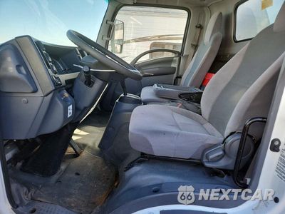 Zdjęcie 7 z 12 samochodu: 2017 ISUZU NPR HD BOX TRUCK VIN:JALC4W160H7002193 - miniatura