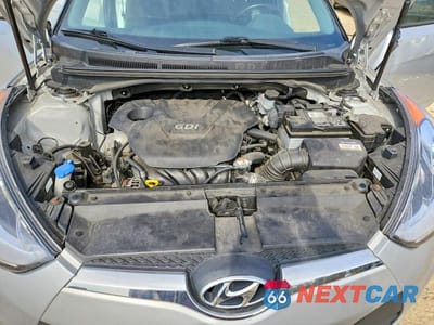 Zdjęcie 11 z 12 samochodu: 2017 HYUNDAI VELOSTER BASE VIN:KMHTC6AD4HU304909 - miniatura