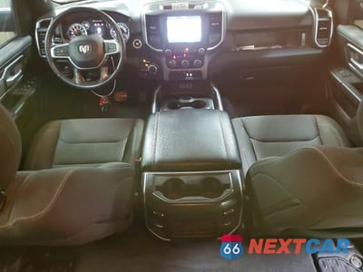 Zdjęcie 8 z 12 samochodu: 2023 RAM 1500 BIG HORN VIN:1C6RRFFG3PN550480 - miniatura