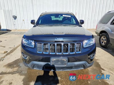 Piąte zdjęcie samochodu w środku: 2016 JEEP GRAND CHEROKEE LAREDO VIN:1C4RJFAGXGC310555 - miniatura