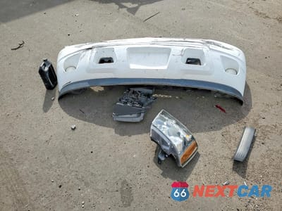 Zdjęcie 13 z 14 samochodu: 2011 CHEVROLET TAHOE C1500 LTZ VIN:1GNSCCE07BR186166 - miniatura