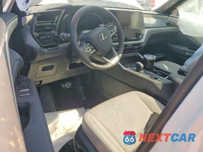 Zdjęcie 8 z 12 samochodu: 2025 LEXUS TX 350 PREMIUM VIN:5TDAAAB62SS025345 - miniatura