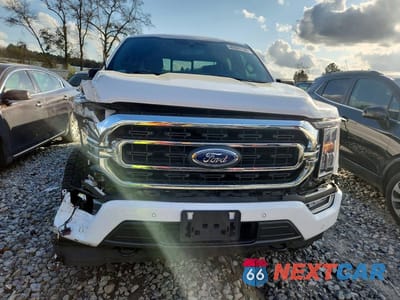 Piąte zdjęcie samochodu w środku: 2021 FORD F150 SUPERCREW VIN:1FTEW1EP0MKD31994 - miniatura