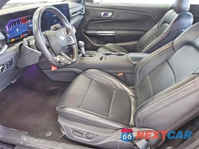 Zdjęcie 7 z 12 samochodu: 2025 FORD MUSTANG VIN:1FAGP8UH6S5120647 - miniatura
