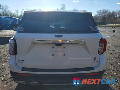 Zdjęcie 6 z 13 samochodu: 2020 FORD EXPLORER XLT VIN:1FMSK8DH6LGB45066 - miniatura