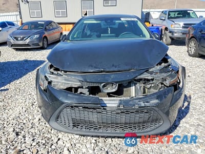 Piąte zdjęcie samochodu w środku: 2021 TOYOTA COROLLA LE VIN:5YFEPMAE0MP252412 - miniatura