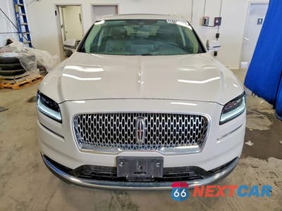 Piąte zdjęcie samochodu w środku: 2023 LINCOLN NAUTILUS RESERVE VIN:2LMPJ8KP6PBL06830 - miniatura