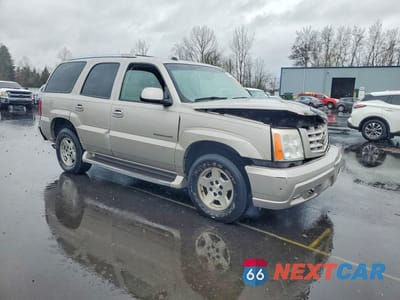 Czwarte zdjęcie samochodu z boku: 2004 CADILLAC ESCALADE LUXURY VIN:1GYEK63N14R104633 - miniatura