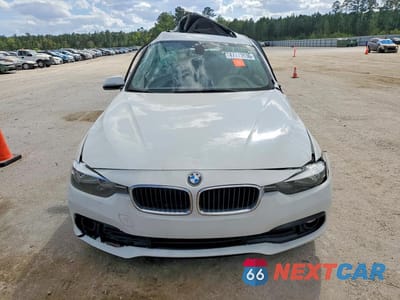 Piąte zdjęcie samochodu w środku: 2016 BMW 320 I VIN:WBA8E1G58GNT35531 - miniatura