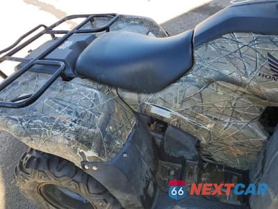 Zdjęcie 6 z 10 samochodu: 2016 HONDA FOURTRAX RANCHER ATV VIN:1HFTE411XG4200342 - miniatura