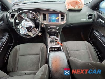 Zdjęcie 8 z 13 samochodu: 2019 DODGE CHARGER SXT VIN:2C3CDXJG0KH757778 - miniatura