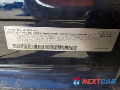 Zdjęcie 12 z 12 samochodu: 2008 AUDI A4 2.0T VIN:WAUAF78E18A003794 - miniatura