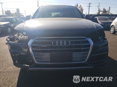 Piąte zdjęcie samochodu w środku: 2019 AUDI Q5 PREMIUM PLUS VIN:WA1BNAFY1K2138502 - miniatura