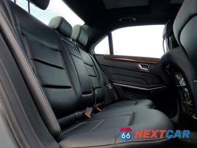 Zdjęcie 10 z 12 samochodu: 2014 MERCEDES-BENZ E 350 4MATIC VIN:WDDHF8JB8EA998504 - miniatura