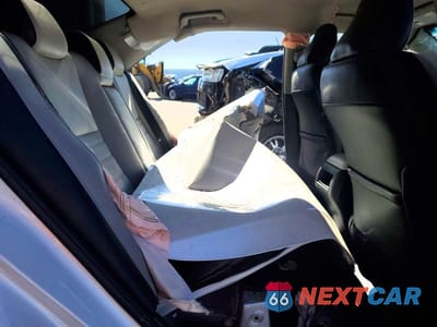 Zdjęcie 10 z 12 samochodu: 2016 TOYOTA CAMRY SE VIN:4T1BF1FK0GU121471 - miniatura