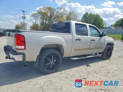 Trzecie zdjęcie samochodu z tyłu: 2007 GMC NEW SIERRA C1500 VIN:2GTEC13C371634880 - miniatura